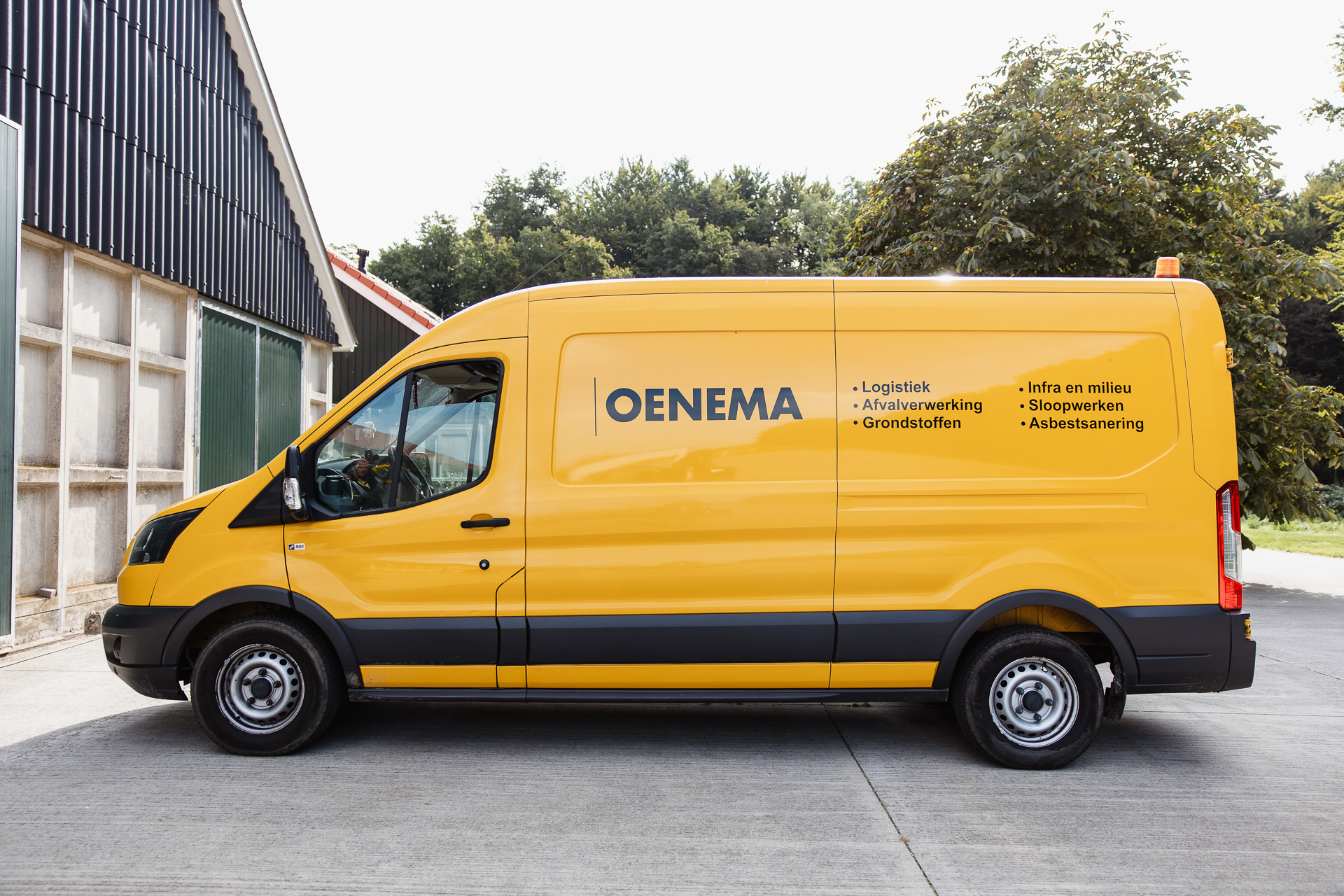 Eigen werkbus Oenema Groep